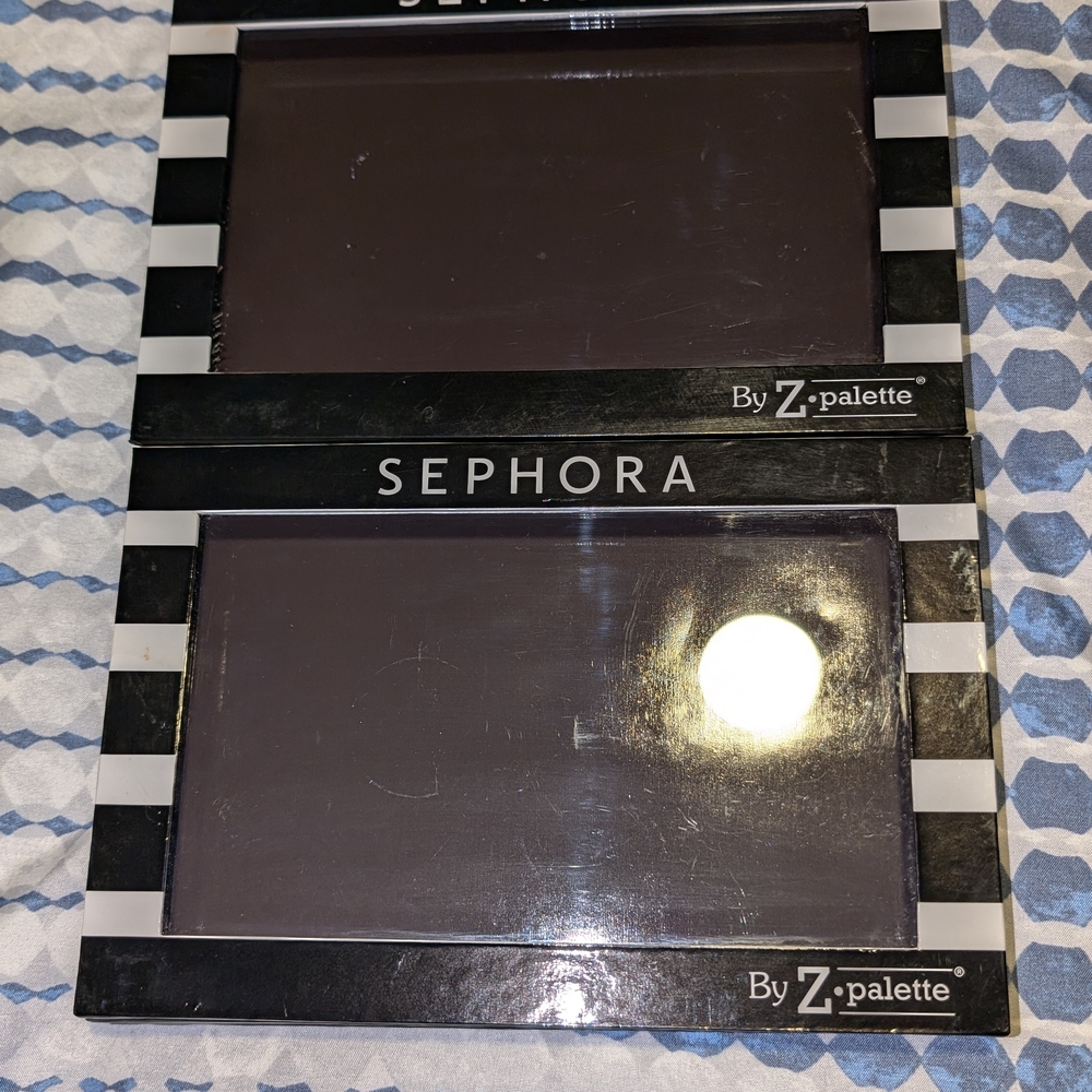 Sephora Z Palette Makeup Organizer - Black and White